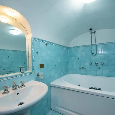 Villa Charming 3a, With Terrace Overlooking The Sea, Amalfi Coast
